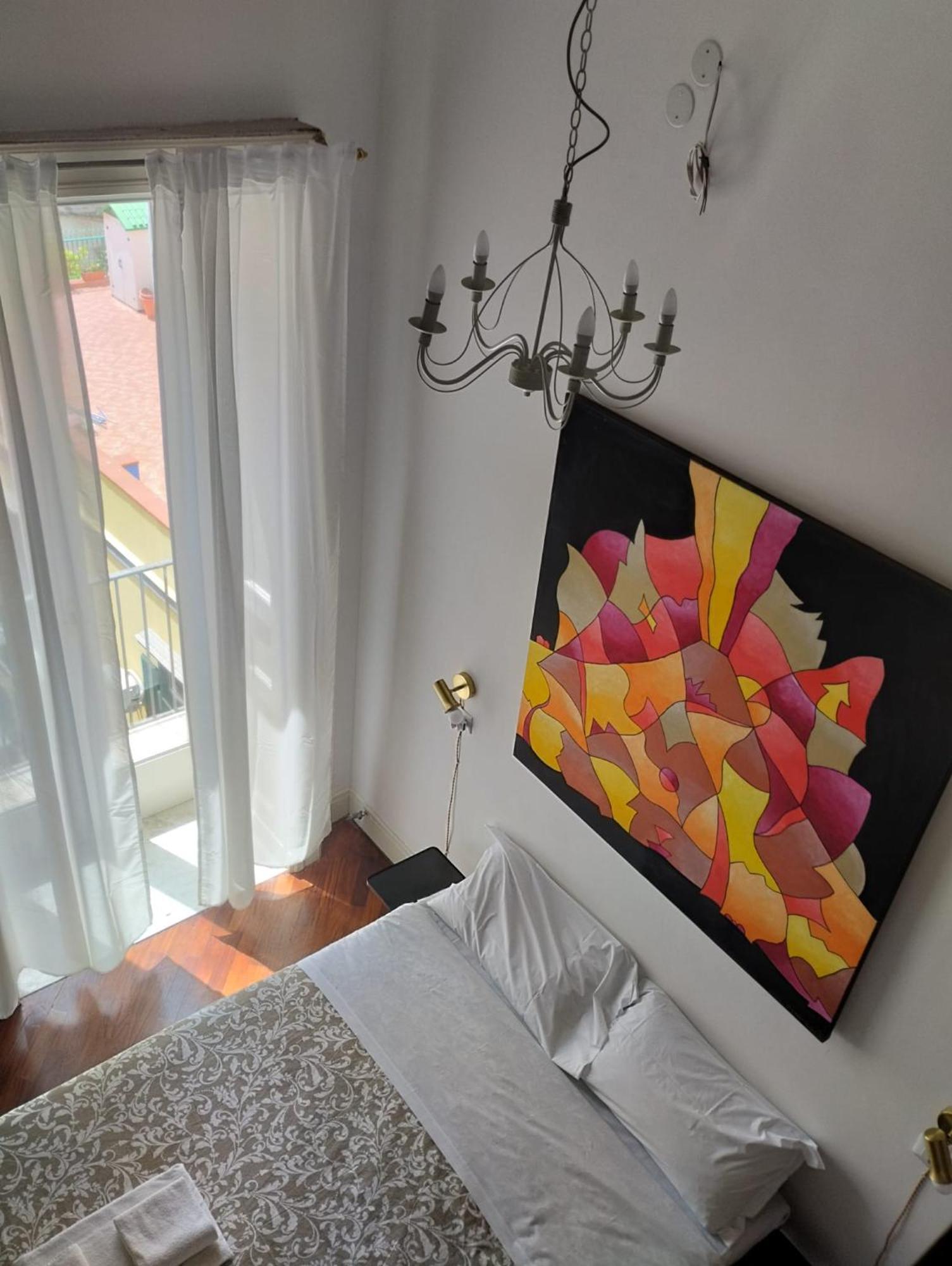 Residence E Appartamenti Cavallerizza 나폴리 외부 사진