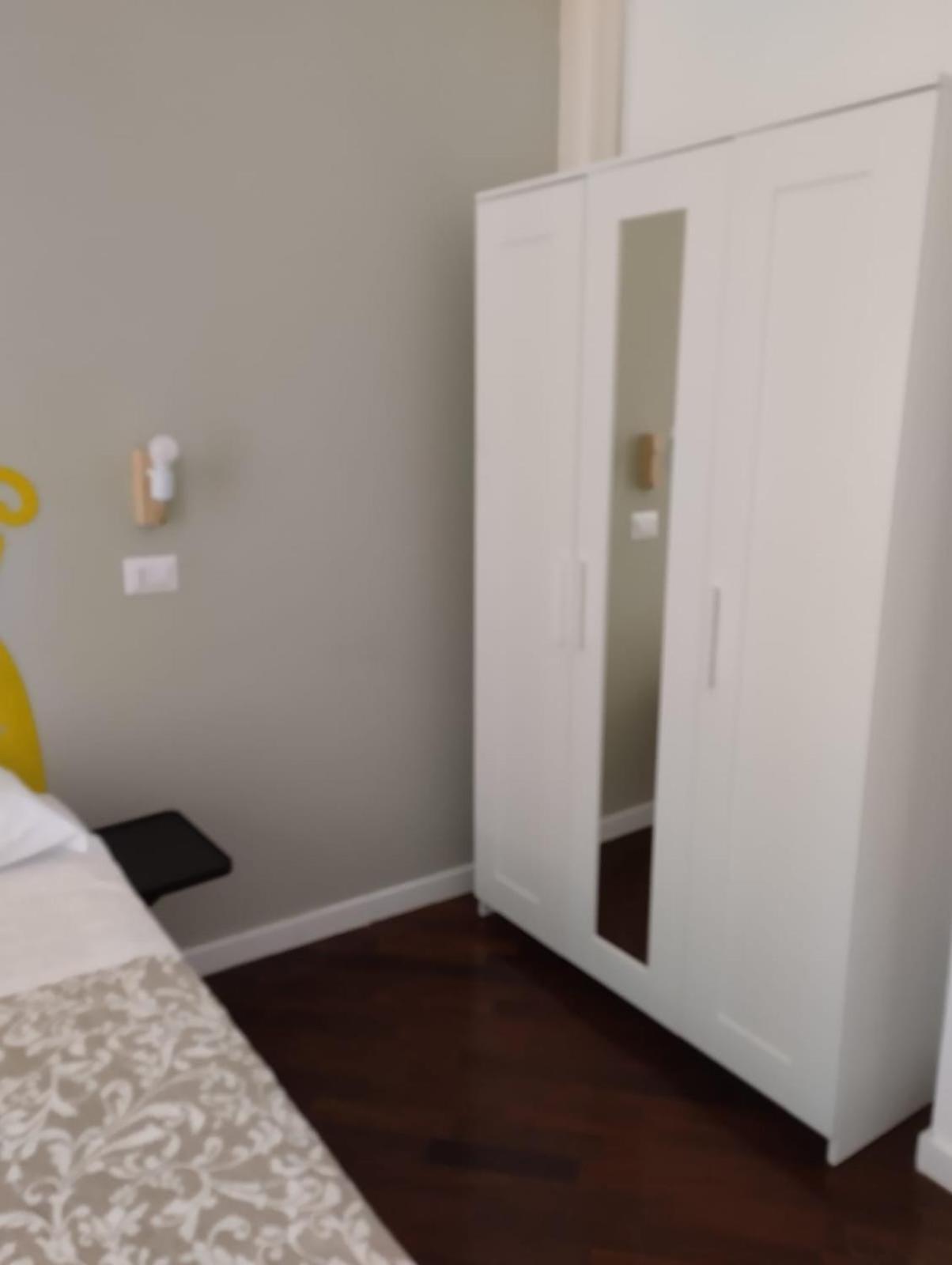 Residence E Appartamenti Cavallerizza 나폴리 외부 사진