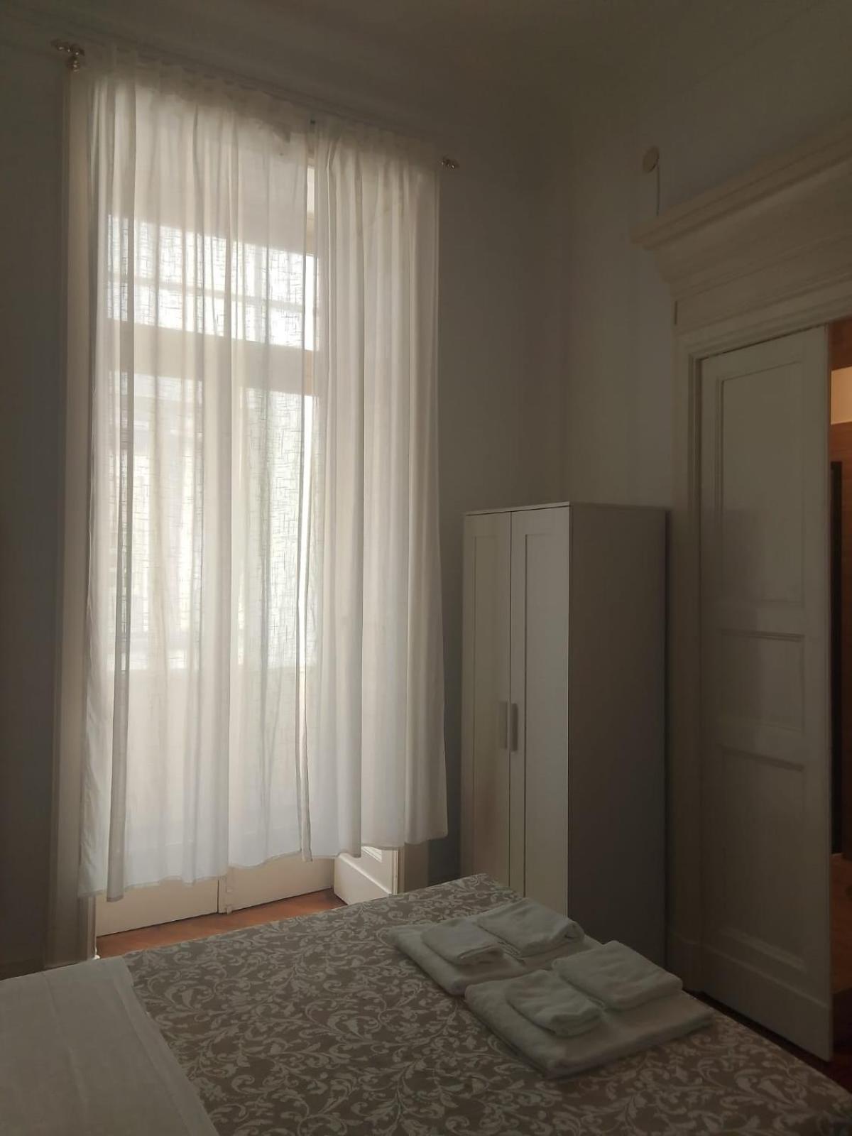 Residence E Appartamenti Cavallerizza 나폴리 외부 사진